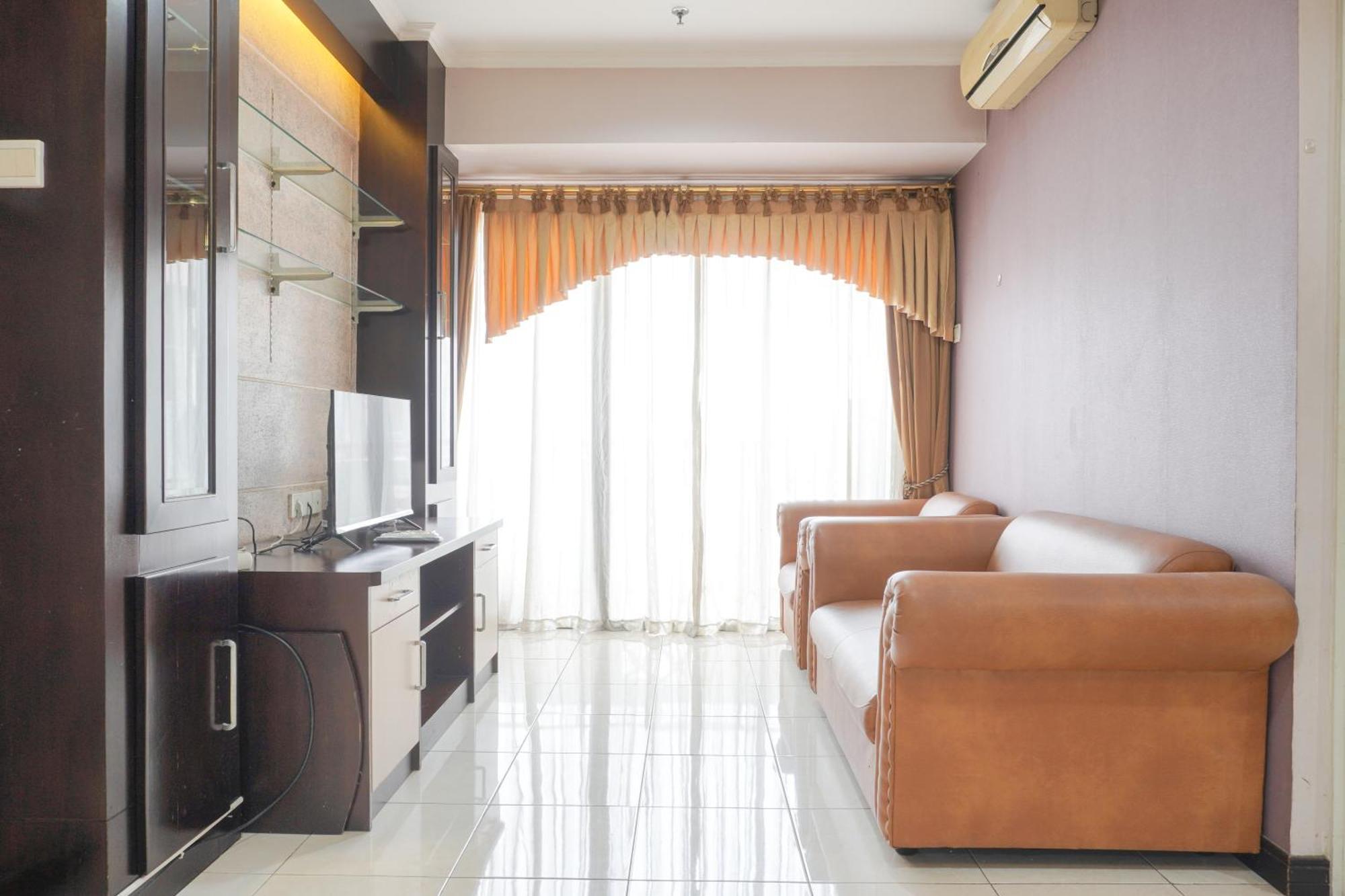 Cozy And Simply Look 2br At 12nd Floor Puri Garden By Travelio Pangsapuri *